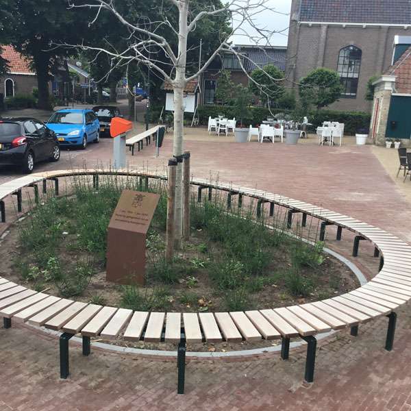Street Furniture | Seating and Benches | FalcoSinus Bench | image #2 |  