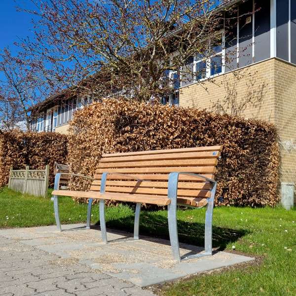 Street Furniture | Seating and Benches | FalcoRelax Seat | image #2 |  