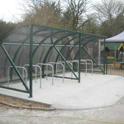 FalcoQuarter Cycle Shelter for Layer de la Haye Primary School!
