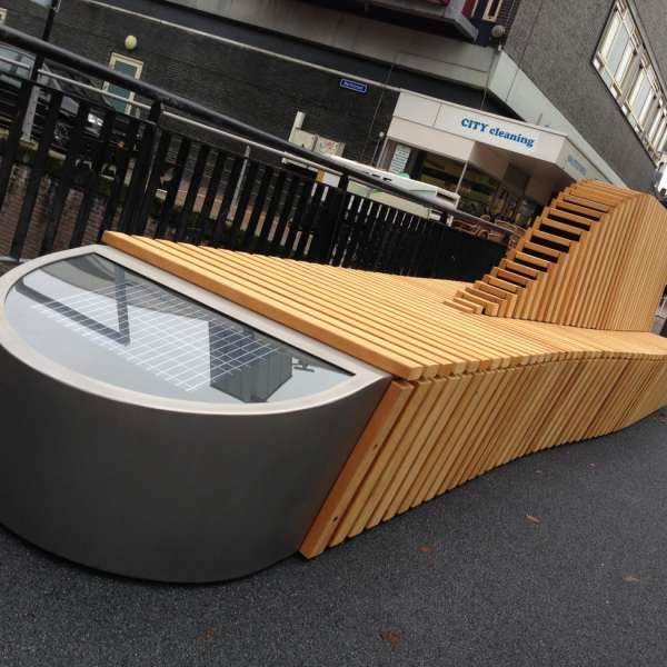 Solar Powered Space Shuttle Bench in Honour of First Dutch Astronaut! Solar Powered Space Shuttle Bench in Honour of First Dutch Astronaut!