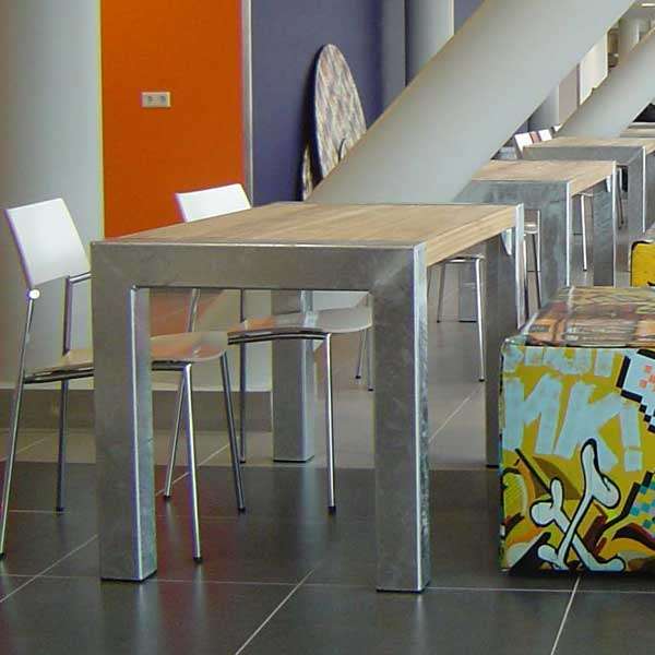 FalcoBloc Table