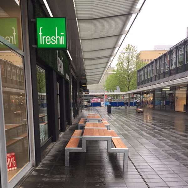 FalcoBloc Picnic Table (Open Frame)