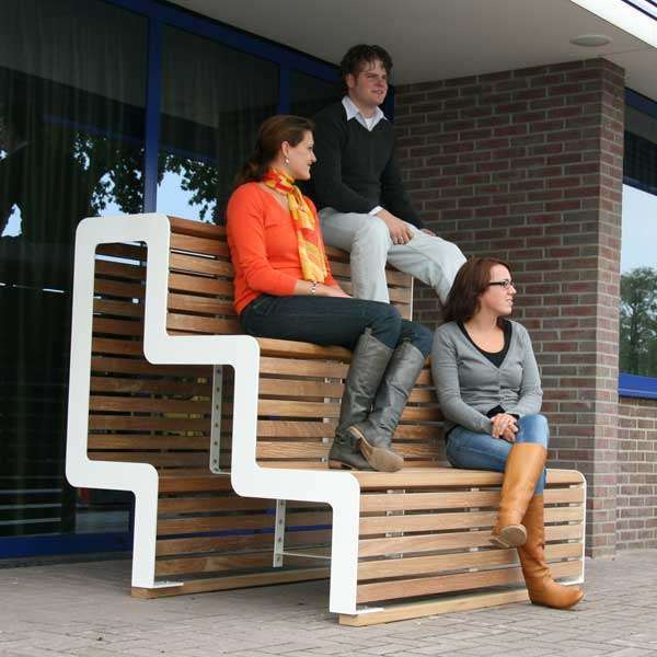 FalcoLinea Gallery Seat