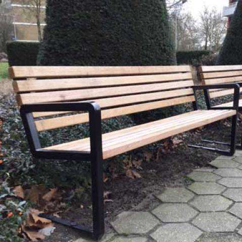 FalcoNine Seat (hardwood)