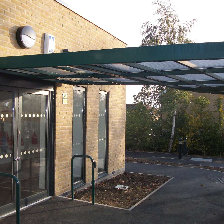 FalcoSpan Walkway for Roselands Primary School 