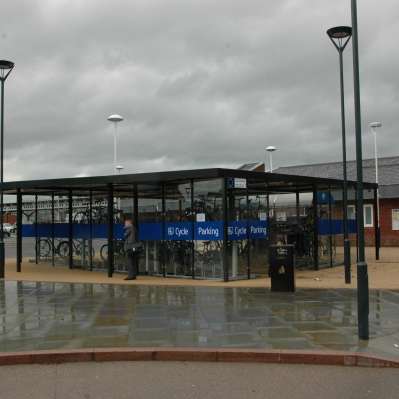 Derby Midland gets Falco Bus, Taxi and Cycle Shelters!