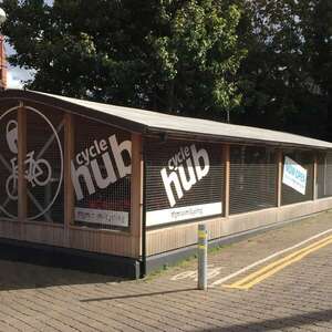 Manchester’s Oxford Road Station Cycle Hub Receives Falco Two-Tier Cycle Parking!