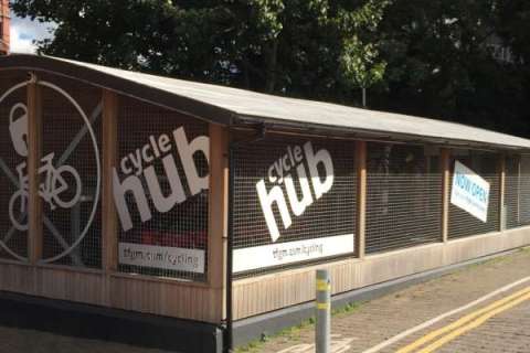 Manchester’s Oxford Road Station Cycle Hub Receives Falco Two-Tier Cycle Parking!