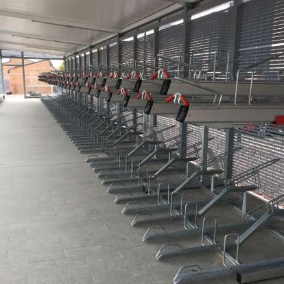 Falco’s Right On Track at Dundee Station