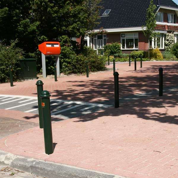 Bowler Bollard (Fixed)