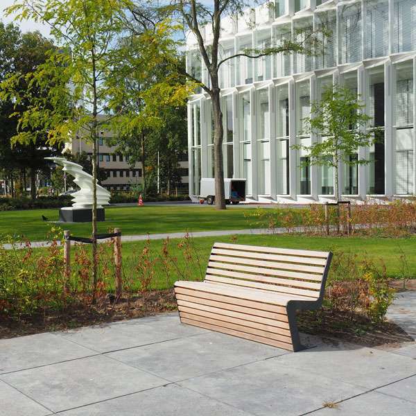 straatmeubilair buitenbank zitbank parkbank fsc hout