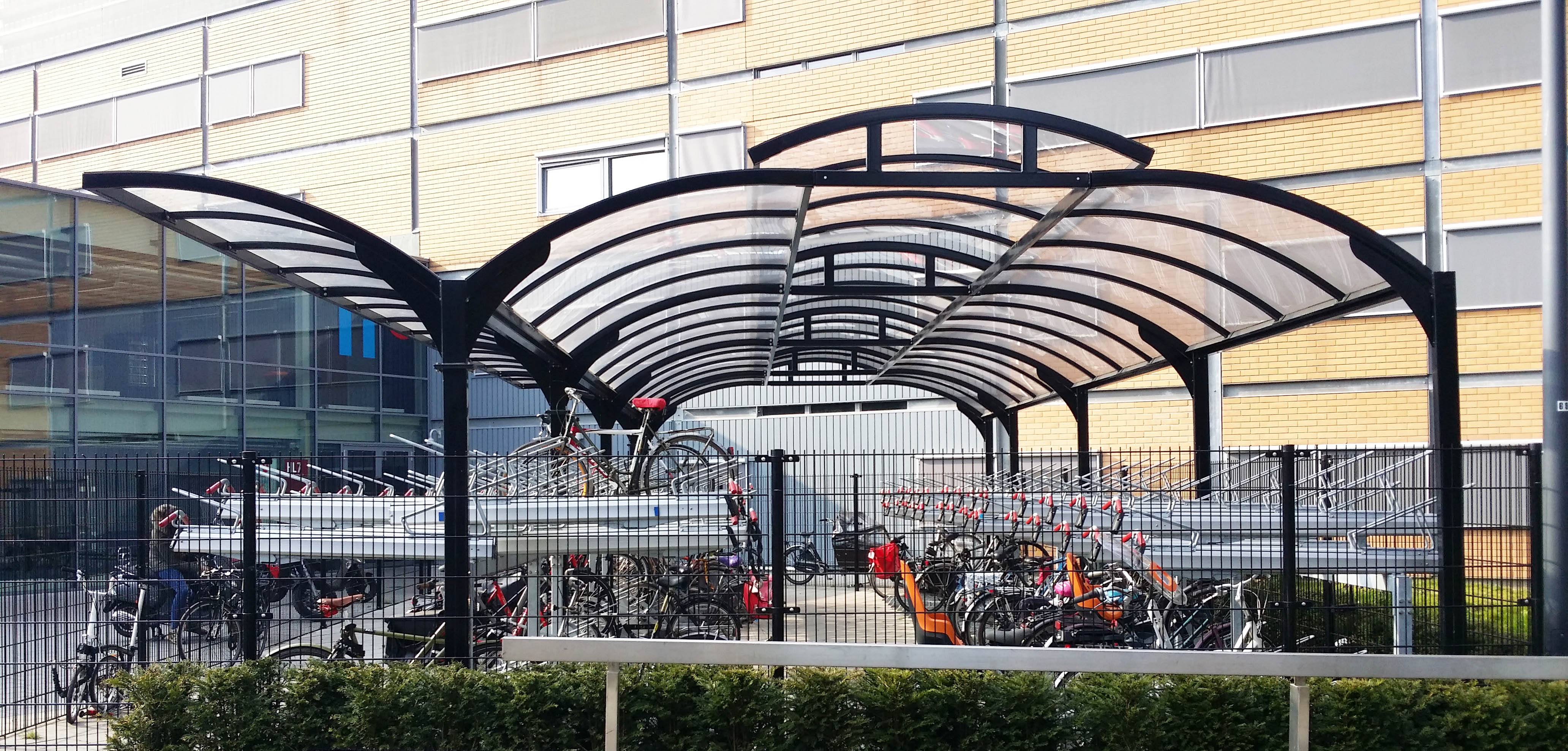 Double-Sided Cycle Shelter FalcoGammaDouble-Sided Cycle Shelter