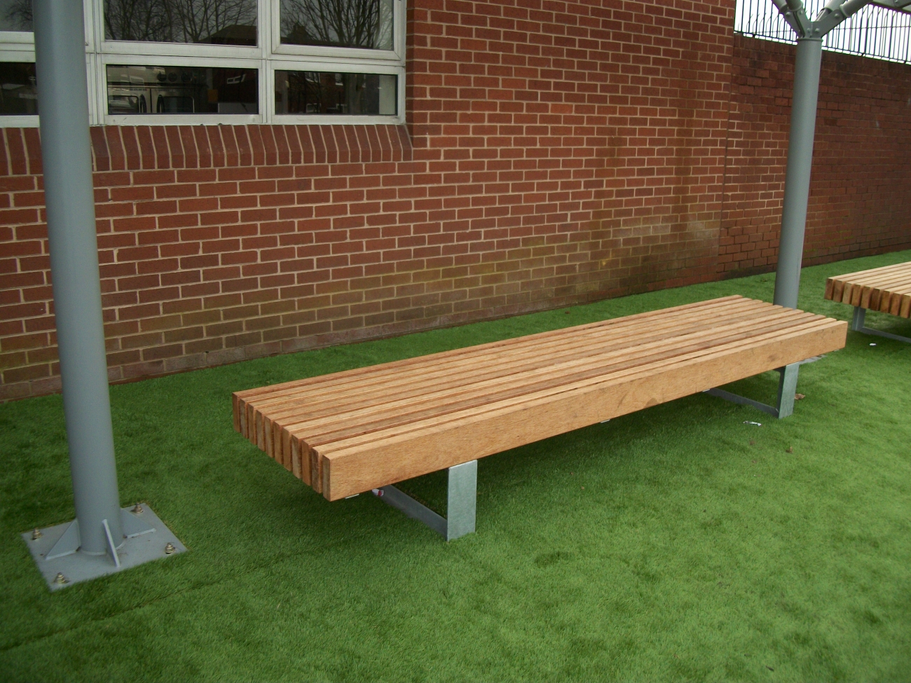 FalcoMetro Benches at St Josephs RC School