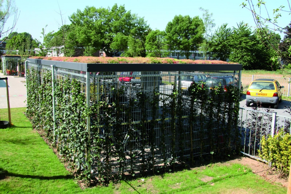 Bespoke FalcoLok Project with Sedum Green Roof!