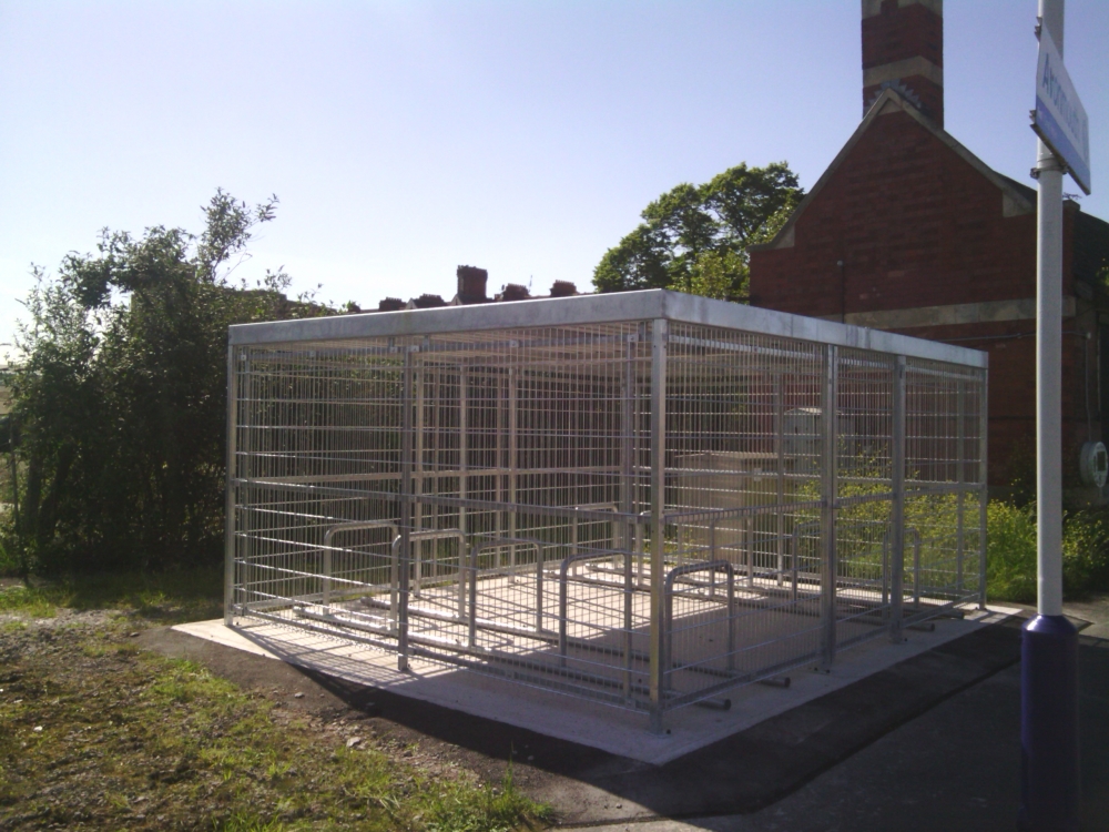 Avonmouth Railway Station Receives New Falco Cycle Compound!