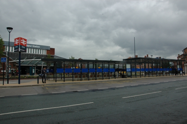 Derby Midland gets Falco Bus, Taxi and Cycle Shelters!
