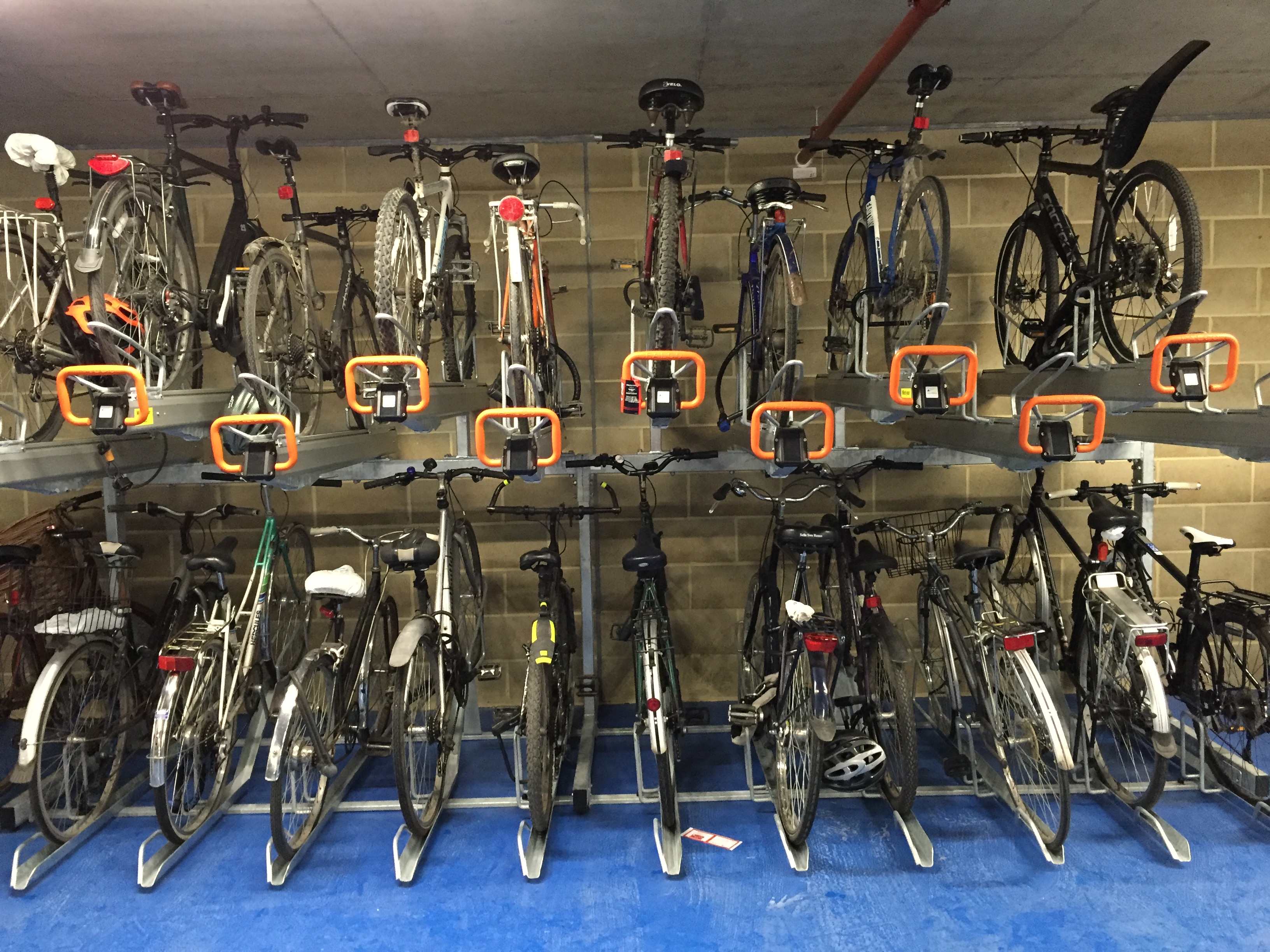 The UK's Largest Cycle Hub Opens at Cambridge Station Incorporating 3,000 Spaces!!!