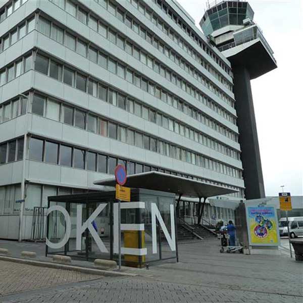 FalcoSpan Smoking Shelter