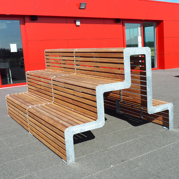 FalcoLinea Gallery Seat