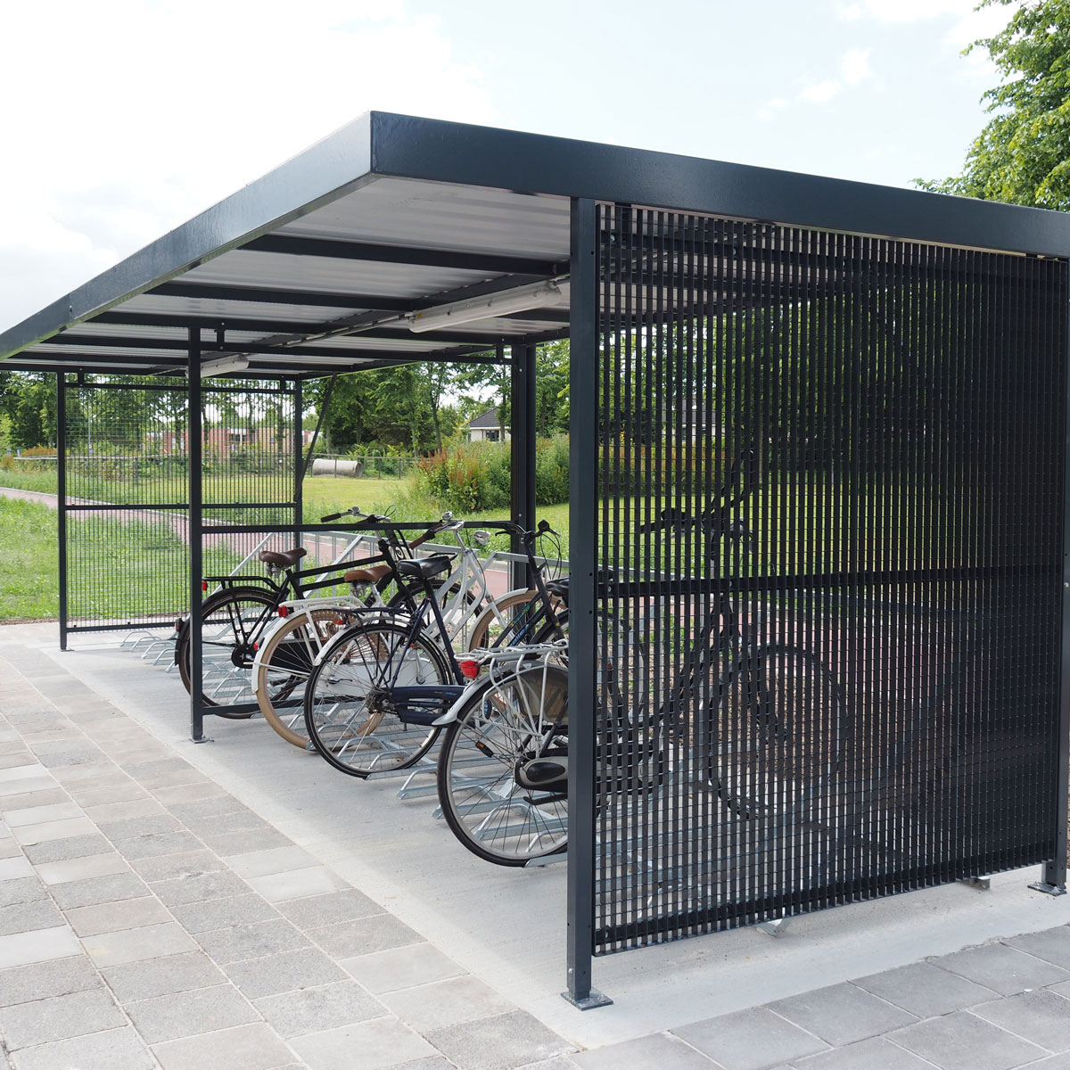 FalcoZan-180 Cycle Shelter