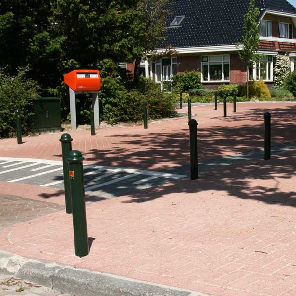 Bowler Bollard (Fixed)