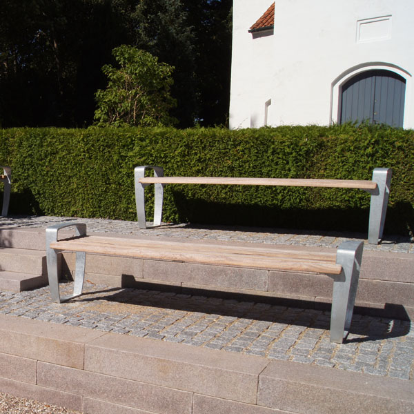 FalcoRelax Bench